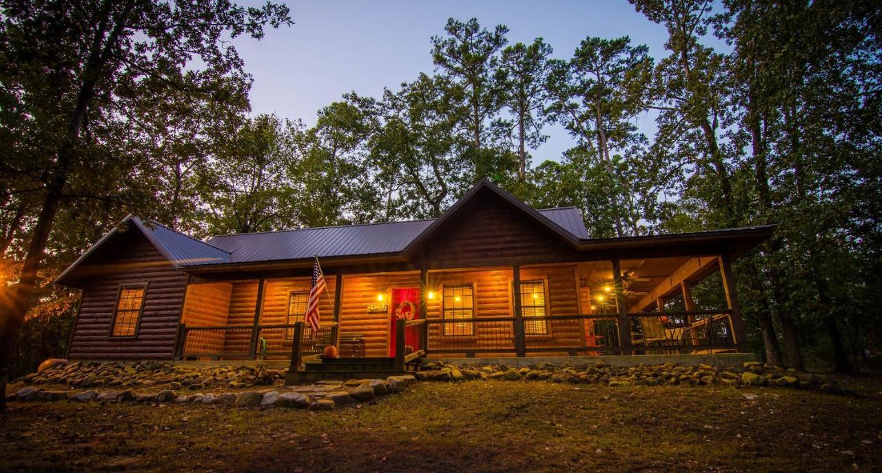 Shine On Harvest Moon W Bbq Villa Broken Bow Eksteriør bilde